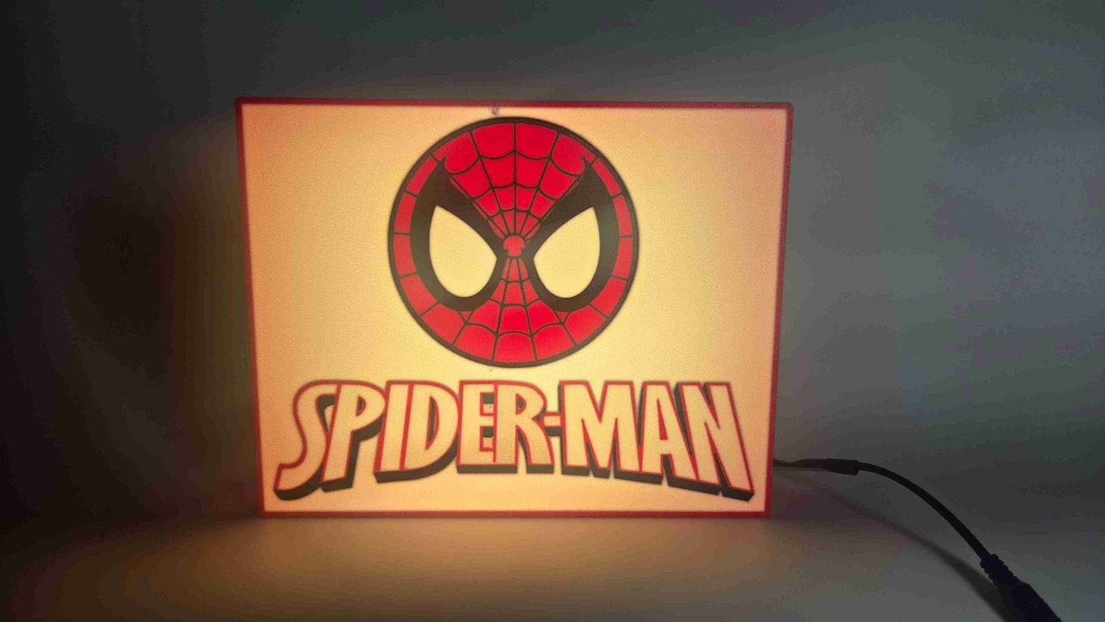 Lampe LED représentant le logo de Spider-Man